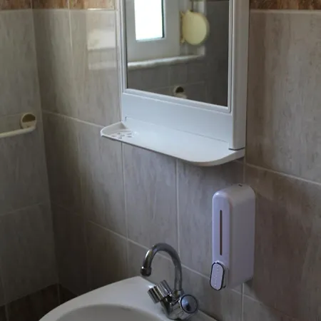 Melpos Apartament Kremastí